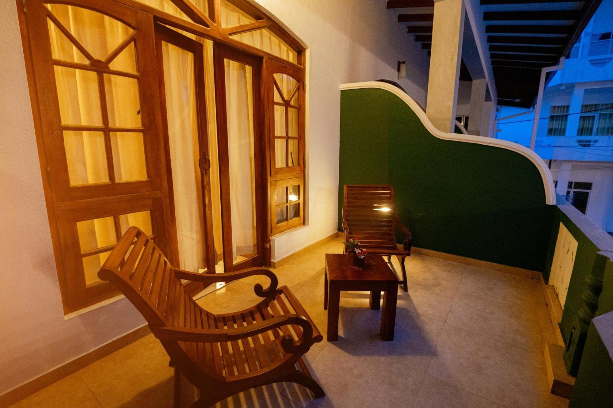 Prince Beach Hotel Bentota Ngoại thất bức ảnh