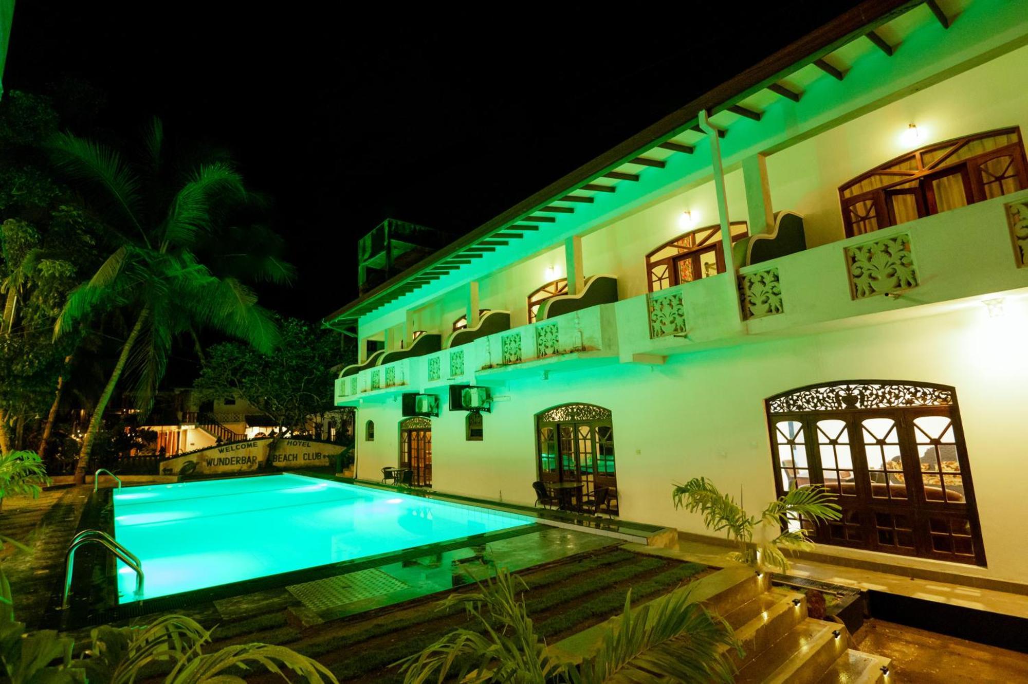 Prince Beach Hotel Bentota Ngoại thất bức ảnh