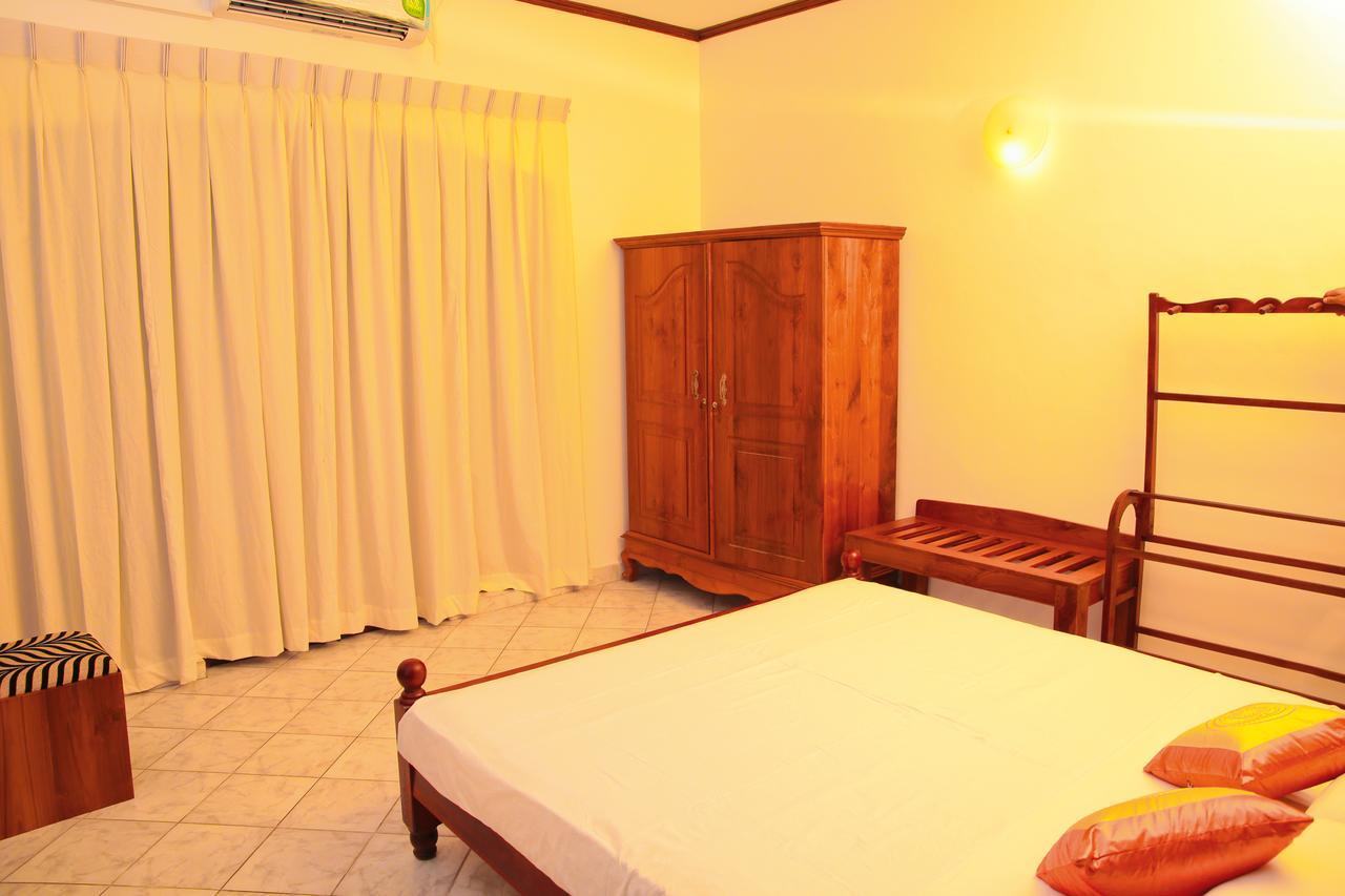Prince Beach Hotel Bentota Ngoại thất bức ảnh