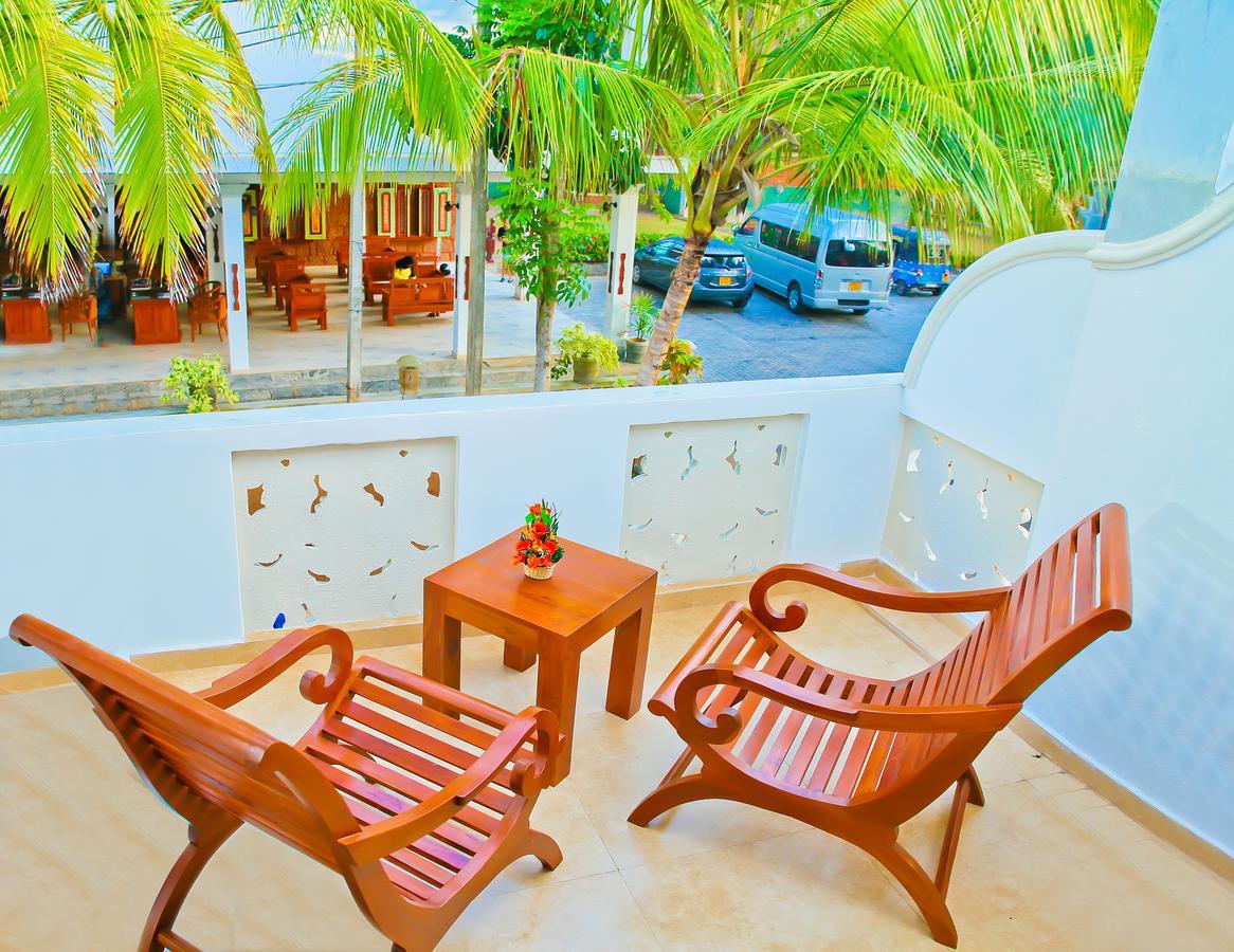 Prince Beach Hotel Bentota Ngoại thất bức ảnh