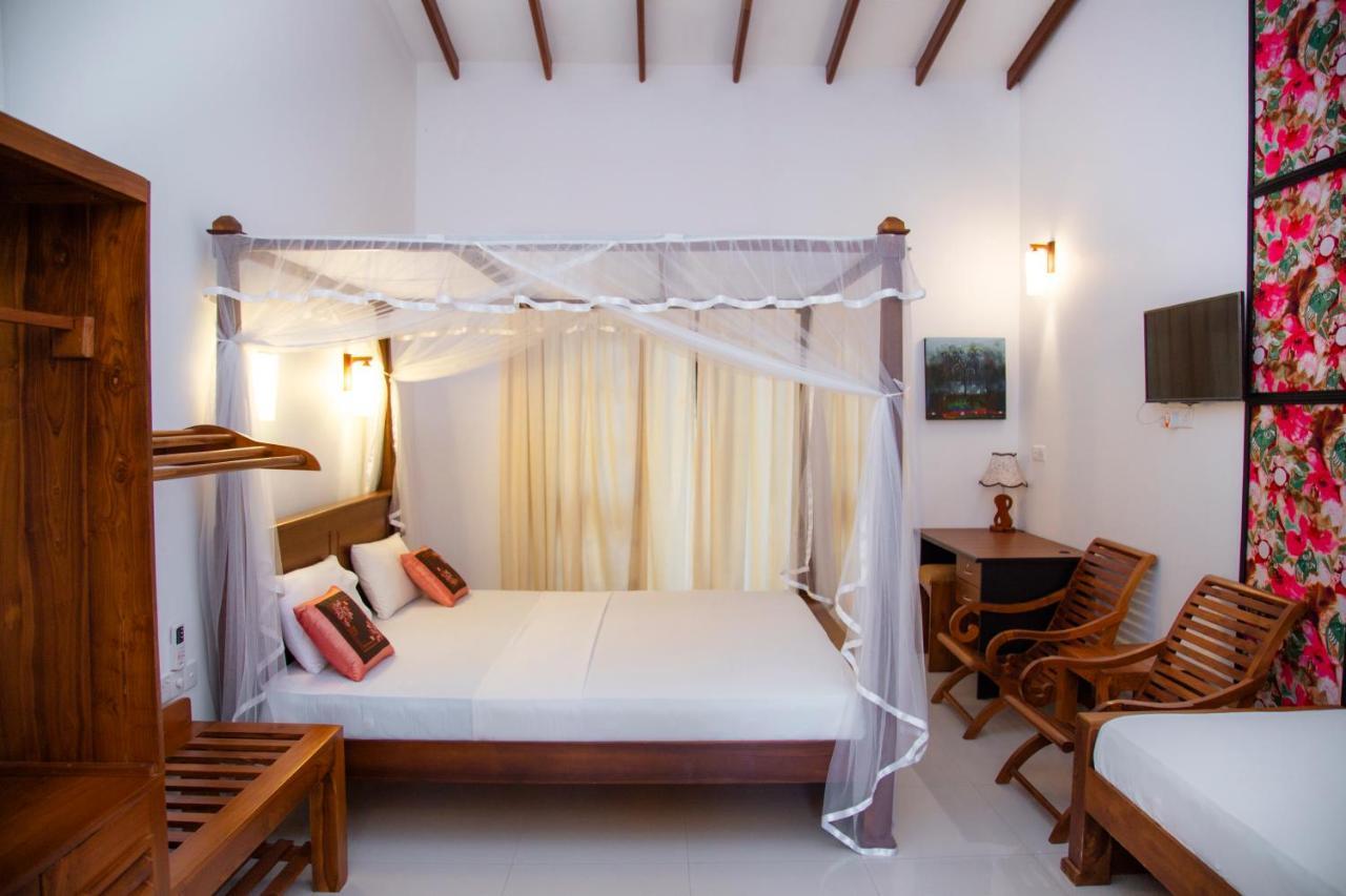 Prince Beach Hotel Bentota Ngoại thất bức ảnh