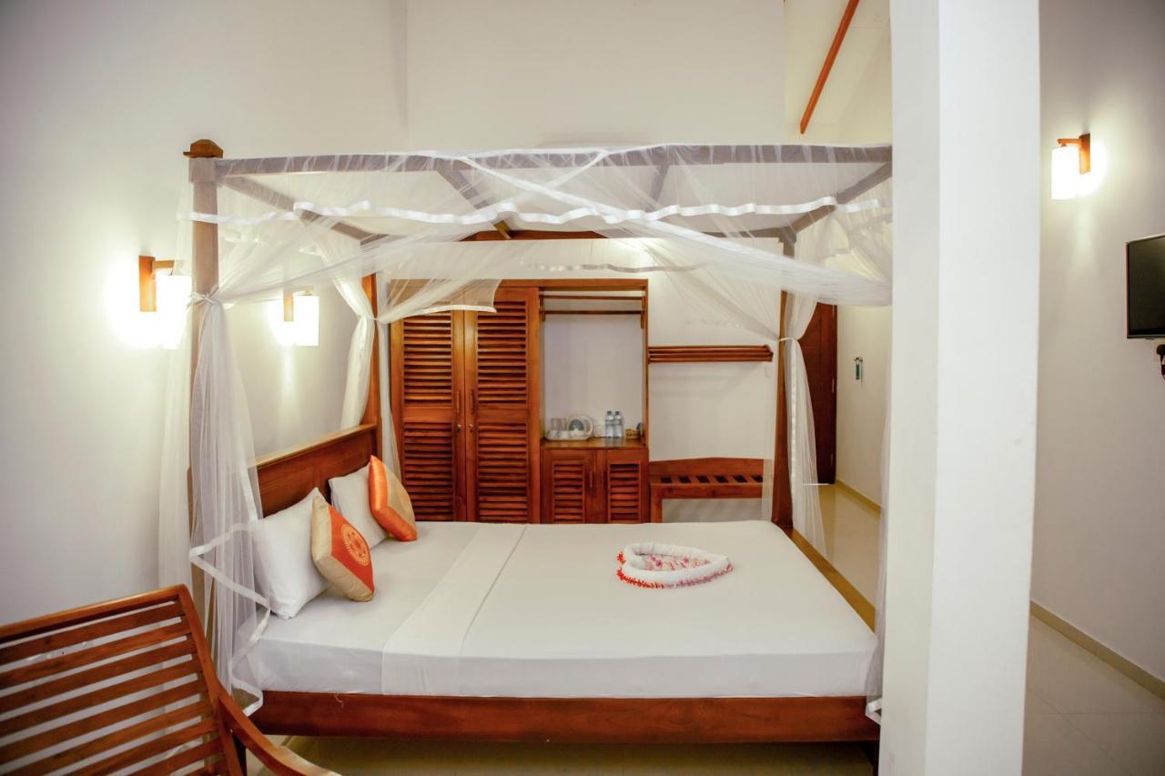 Prince Beach Hotel Bentota Ngoại thất bức ảnh