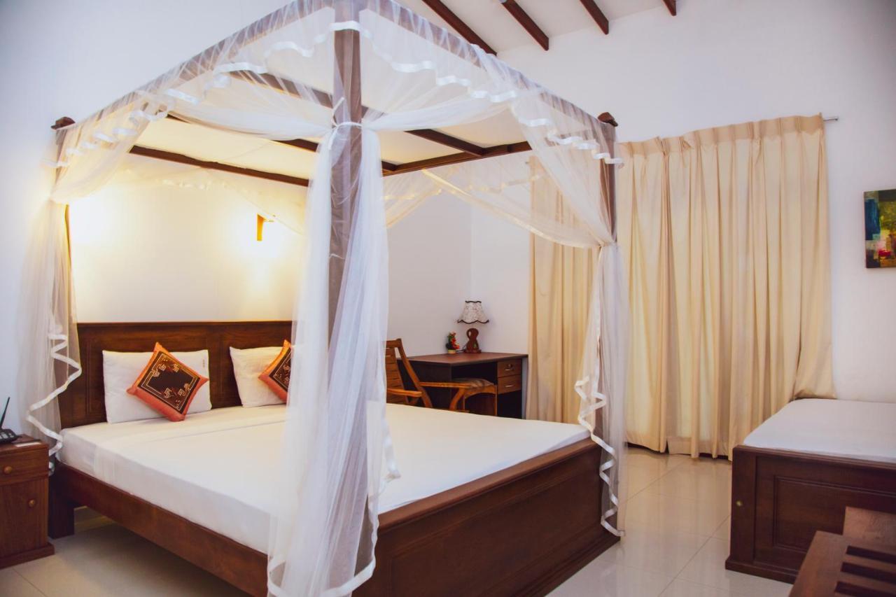 Prince Beach Hotel Bentota Ngoại thất bức ảnh