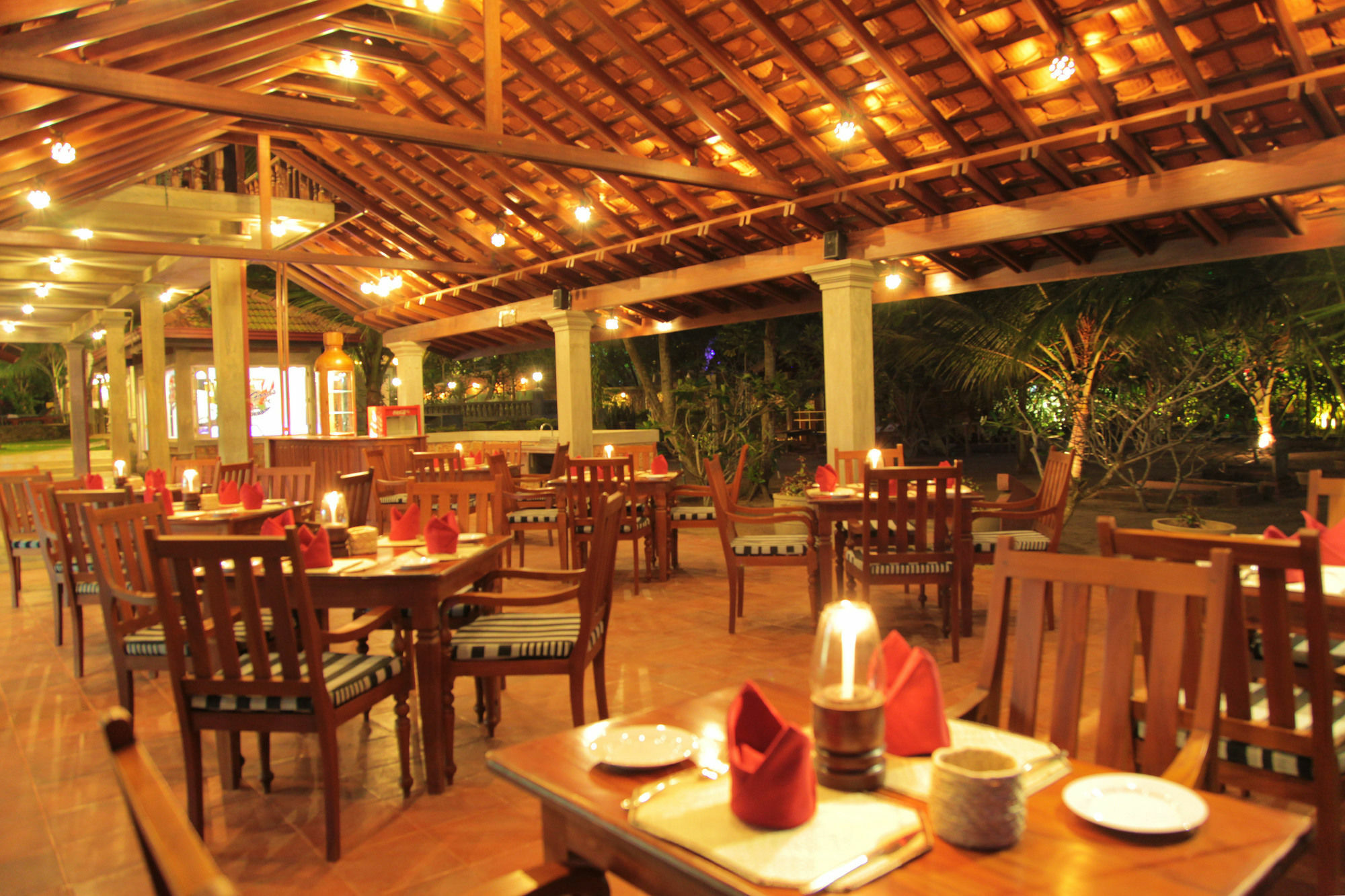 Prince Beach Hotel Bentota Ngoại thất bức ảnh