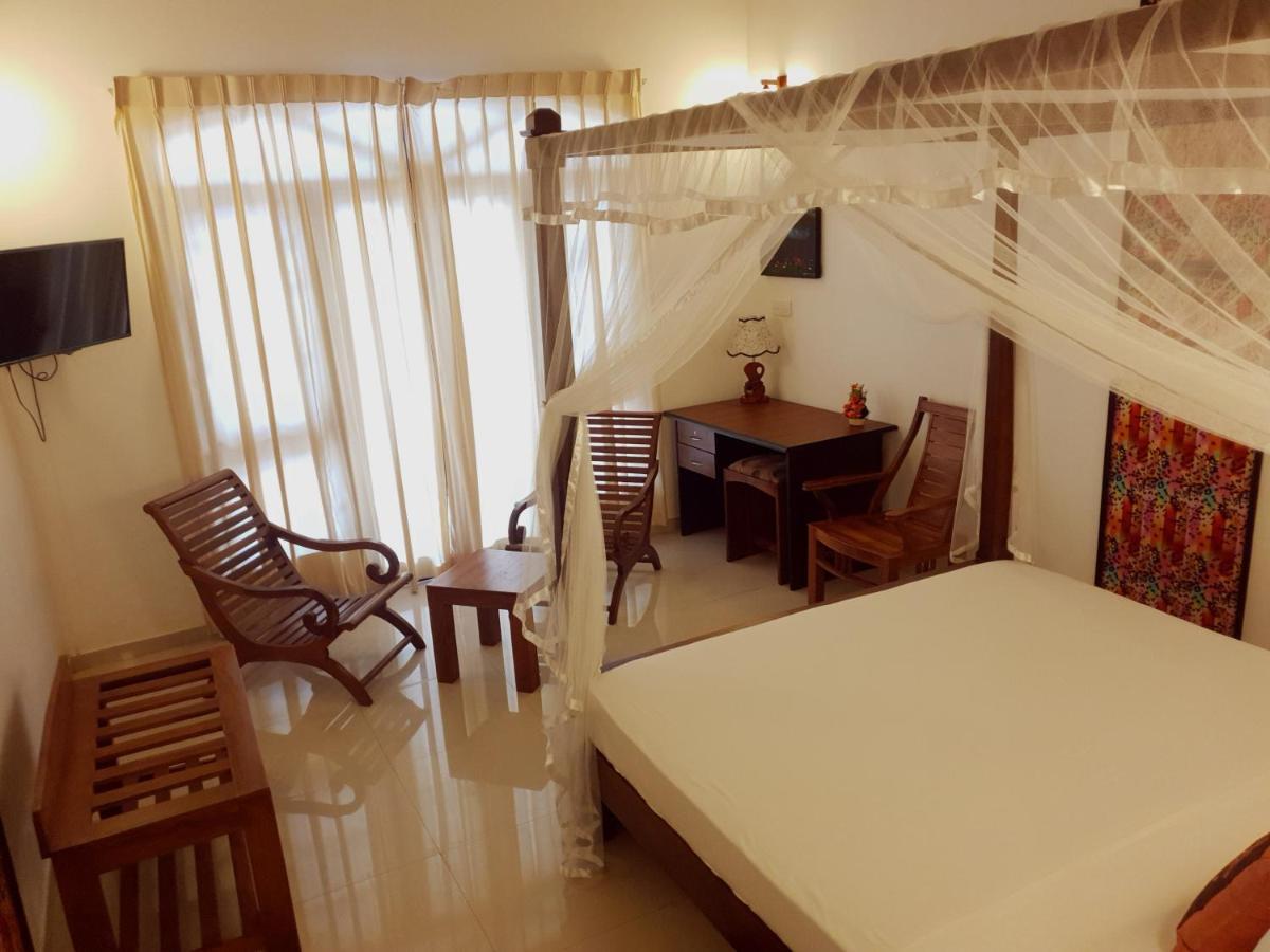 Prince Beach Hotel Bentota Ngoại thất bức ảnh