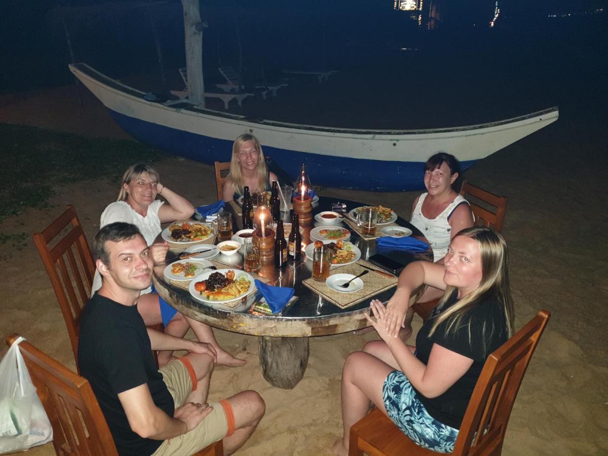 Prince Beach Hotel Bentota Ngoại thất bức ảnh